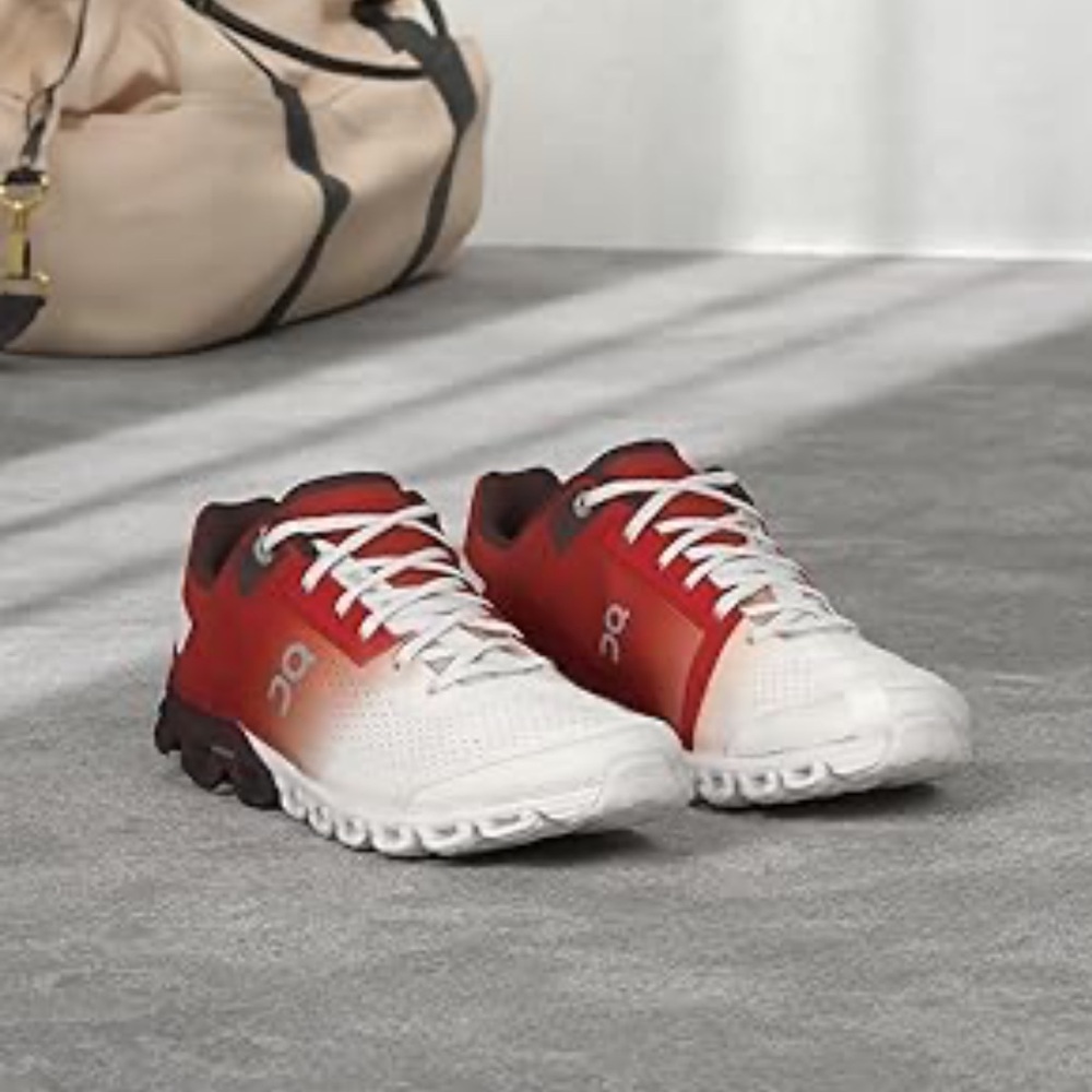 ON Running Women's Ombré Sunset Colors Cloudtec Sneakers 9.5 - Picture 2 of 13